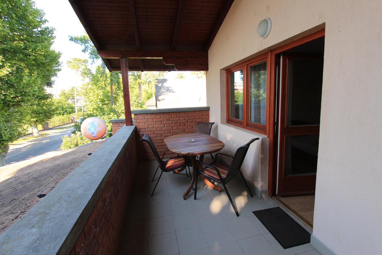 Ariel Apartmanok Siofok Luaran gambar
